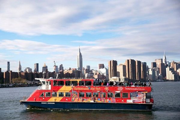 New York városnéző hajó
