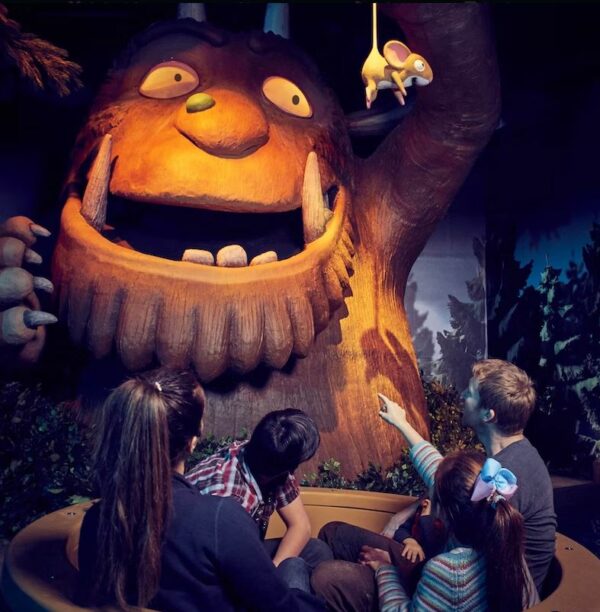 London - Chessington World of Adventures - Image 4