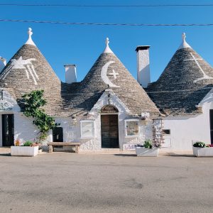 Bari - Alberobello, Monopoli,Polignano egész napos kirándulás