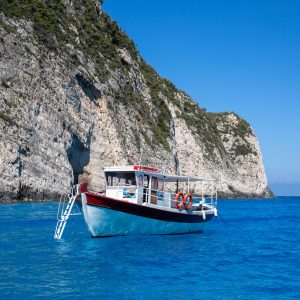 Zakynthos - Teknős-sziget és barlangok hajókirándulás