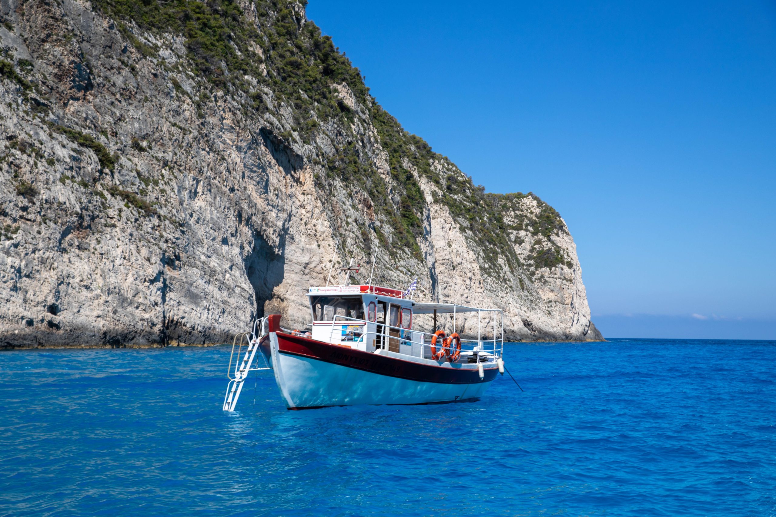 Zakynthos - Teknős-sziget és barlangok hajókirándulás